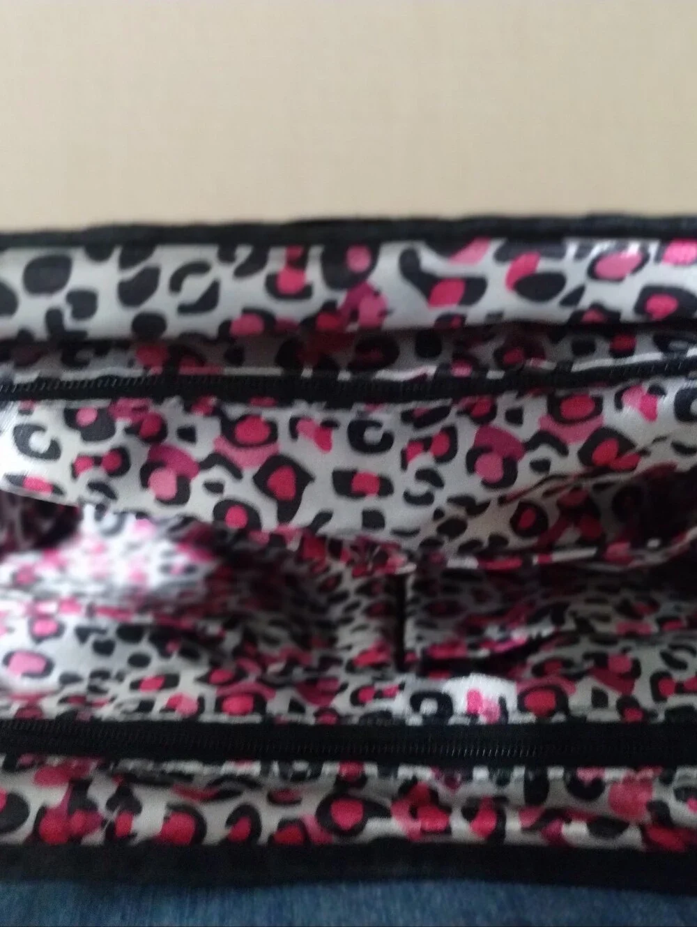 Pursefection Pink Leopard Print Women's Purse Organizer Bag
